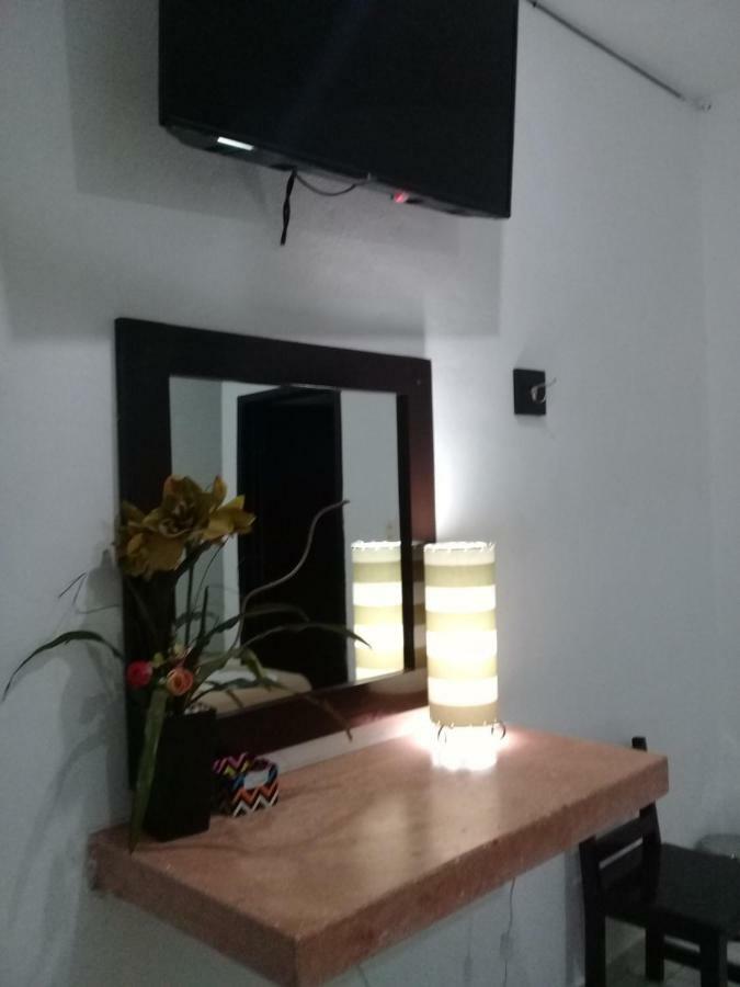 Hotel 41 Valladolid Valladolid  Buitenkant foto