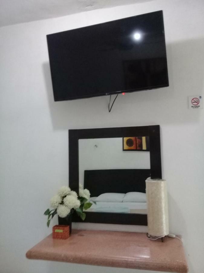 Hotel 41 Valladolid Valladolid  Buitenkant foto